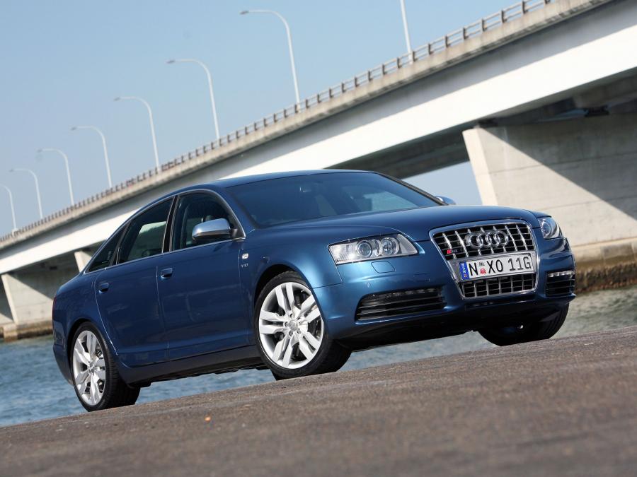 Audi S6 Sedan (4F, C6) 2006 года  (AU) (фото 1 из 10)